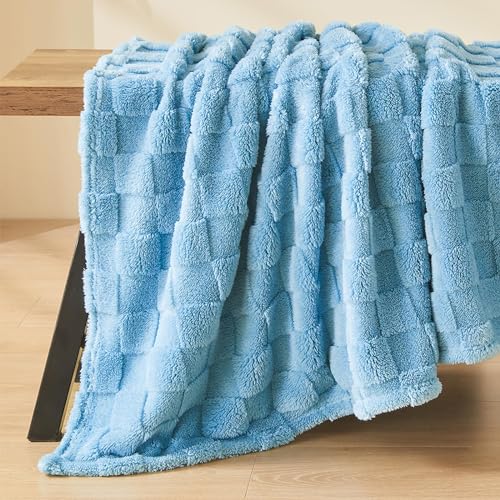 NEWCOSPLAY Super Soft King Blanket – Pink Checkered Flannel Fleece, Lightweight & Silky, All-Season Bed Throw (90"x110").