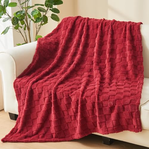 NEWCOSPLAY Super Soft King Blanket – Pink Checkered Flannel Fleece, Lightweight & Silky, All-Season Bed Throw (90"x110").