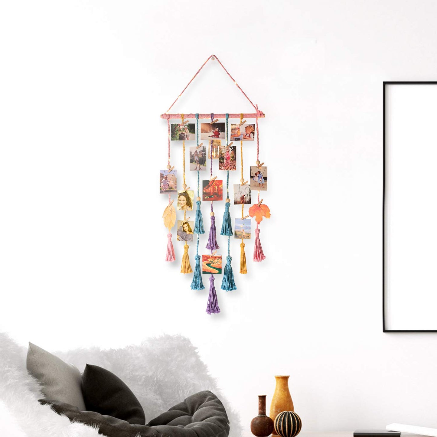 Homecor Hanging Photo Display – Boho Macrame Wall Decor with Lights & 30 Clips, Gift for Teen Girls