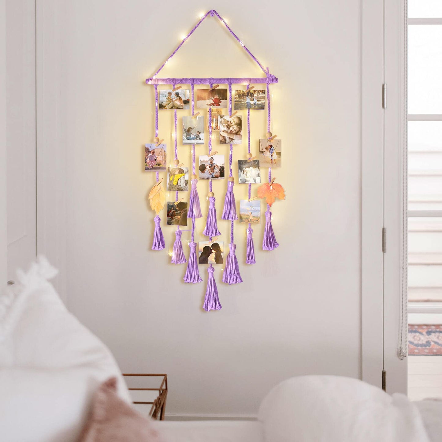 Homecor Hanging Photo Display – Boho Macrame Wall Decor with Lights & 30 Clips, Gift for Teen Girls