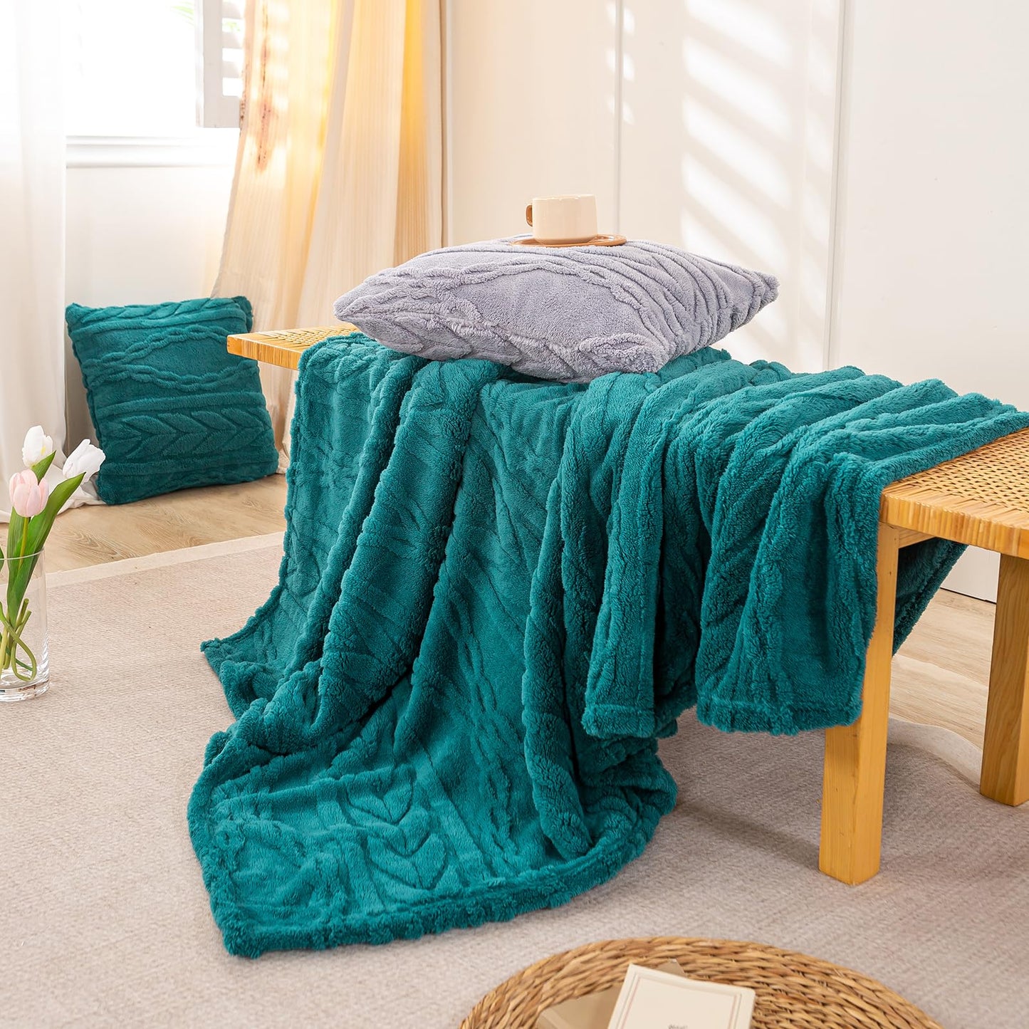 YUSOKI Sherpa Throw Blanket – Soft, Fuzzy & Warm 3D Plush for Couch, Bed & Sofa (Tan, 50"x65")