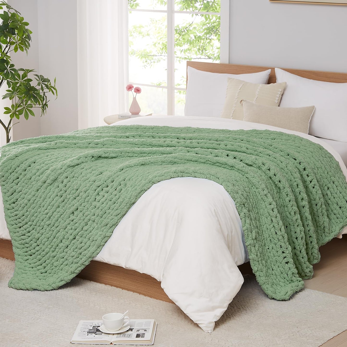 Handmade Chenille Chunky Knit Blanket – Ultra Soft & Stylish Throw