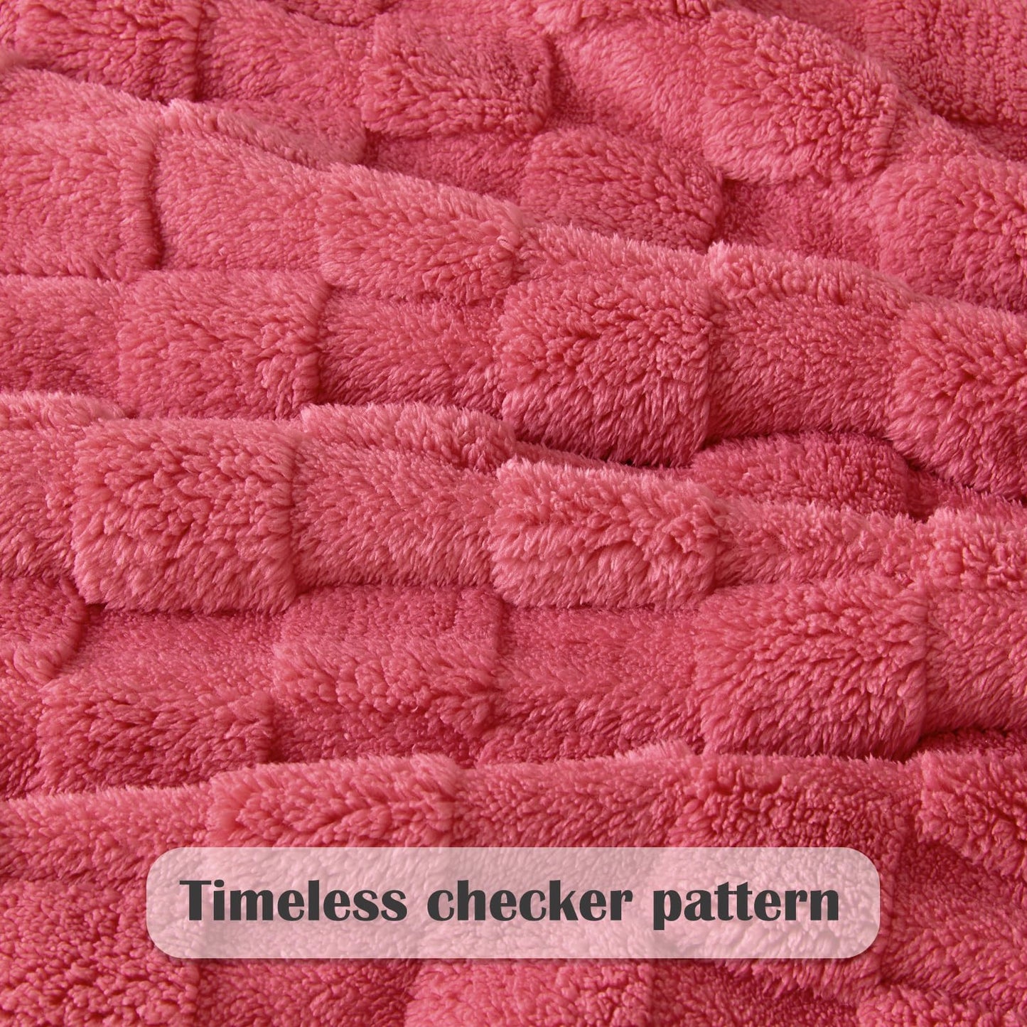 NEWCOSPLAY Super Soft King Blanket – Pink Checkered Flannel Fleece, Lightweight & Silky, All-Season Bed Throw (90"x110").