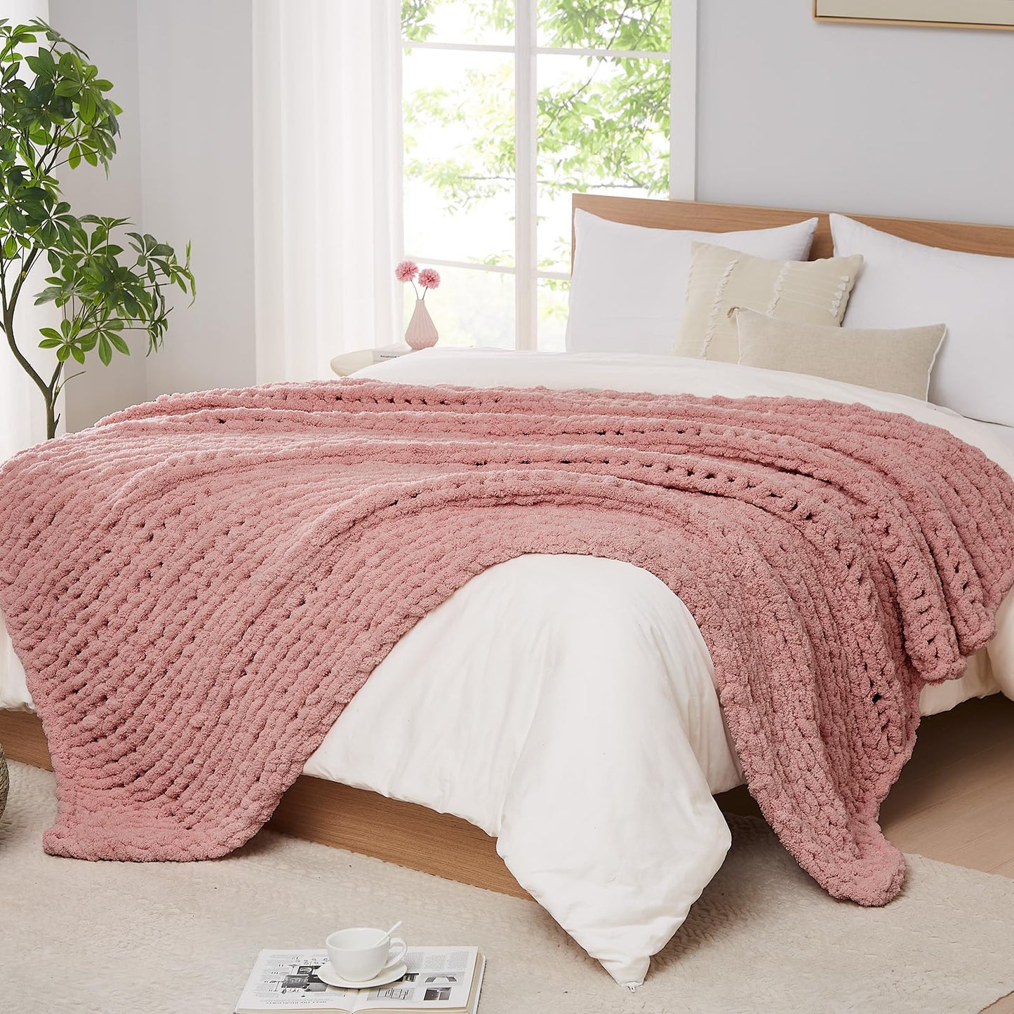 Handmade Chenille Chunky Knit Blanket – Ultra Soft & Stylish Throw