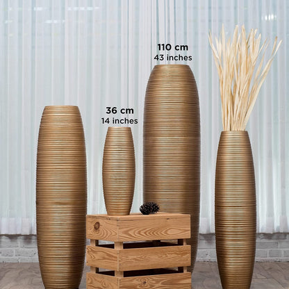 Suuri puinen lattiamaljakko, 70 cm