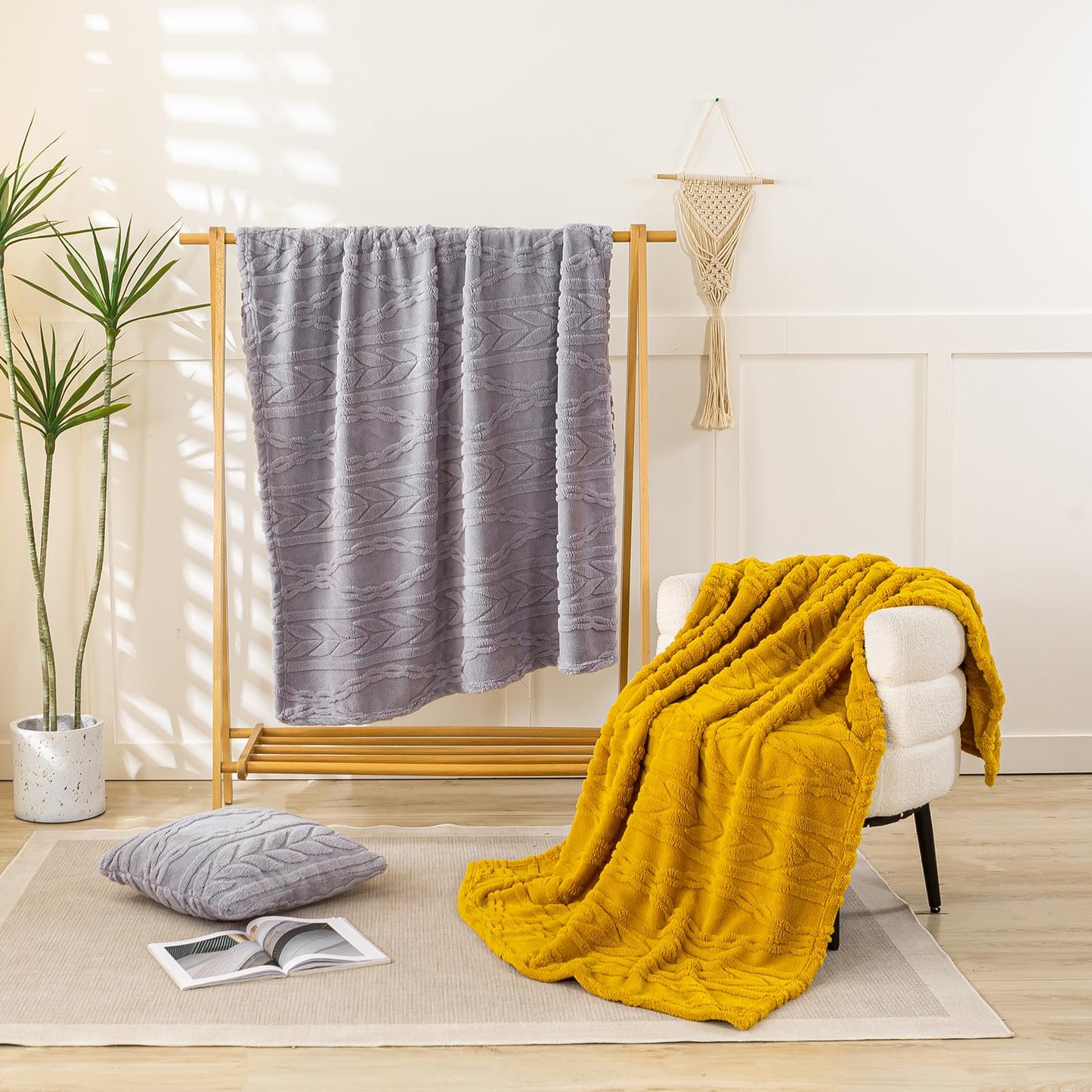 YUSOKI Sherpa Throw Blanket – Soft, Fuzzy & Warm 3D Plush for Couch, Bed & Sofa (Tan, 50"x65")